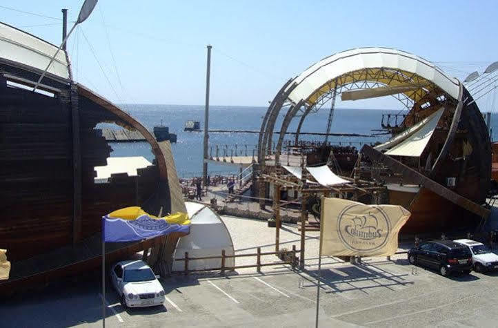 Columbus Hotel Odessa Eksteriør bilde