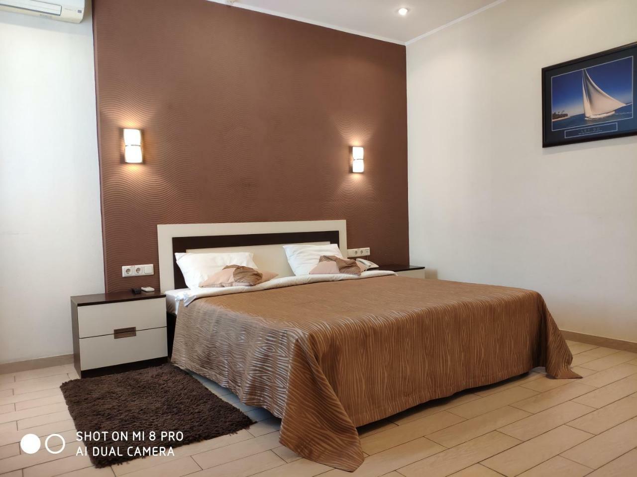 Columbus Hotel Odessa Eksteriør bilde